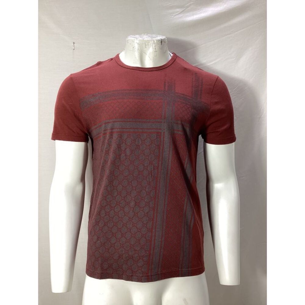 Gucci GG Kefia Print Round Neck T-Shirt in Maroon Cotton - Picture 7 of 12